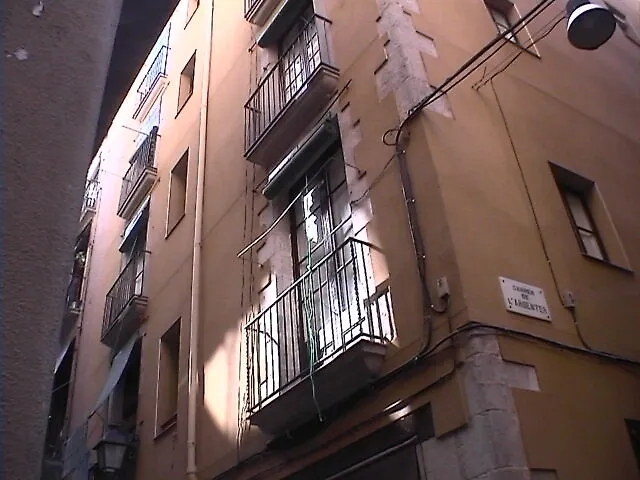 Apartamedntos St Pere Mitja 2 برشلونة 2*,